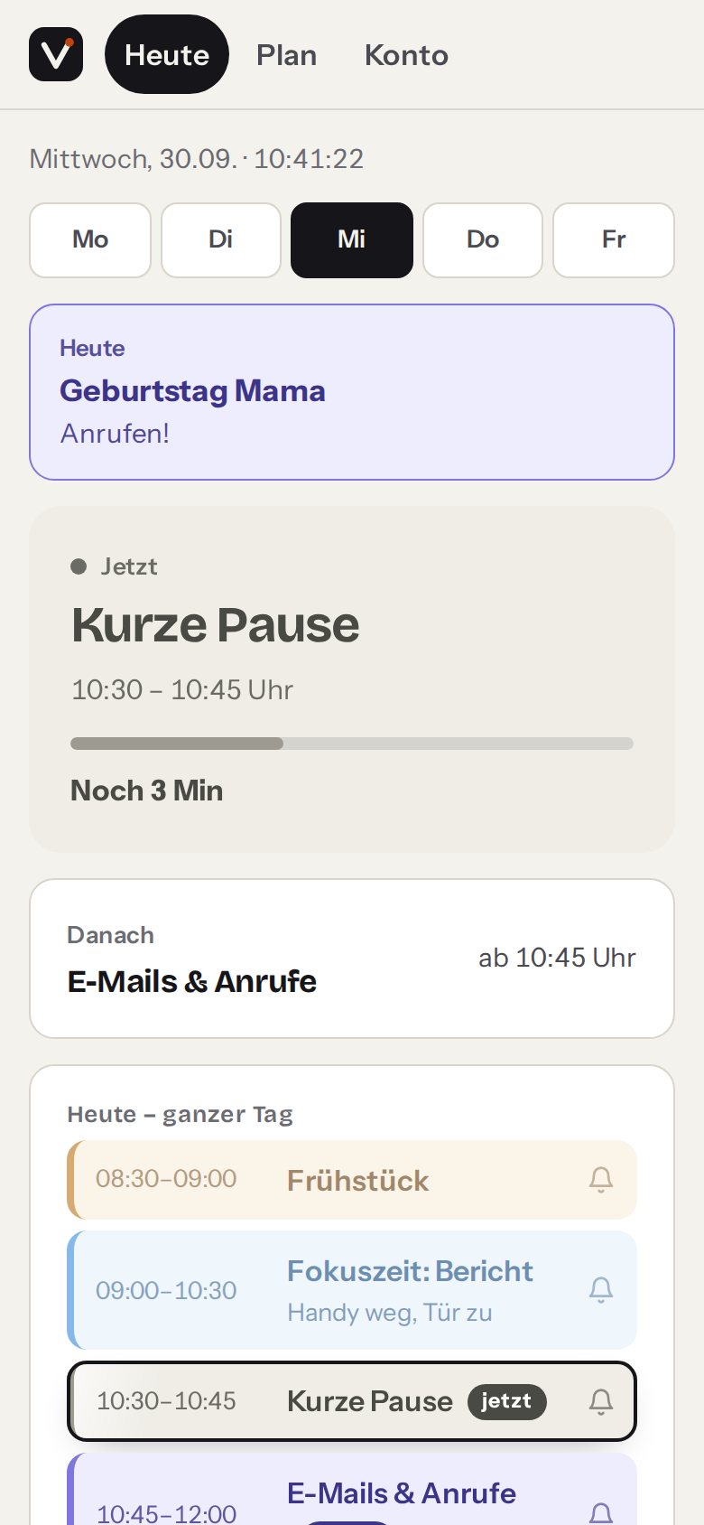 Die Heute-Ansicht der App: der laufende Block „E-Mails und Anrufe“ mit Restzeit, darunter der ganze Tag in Blöcken
